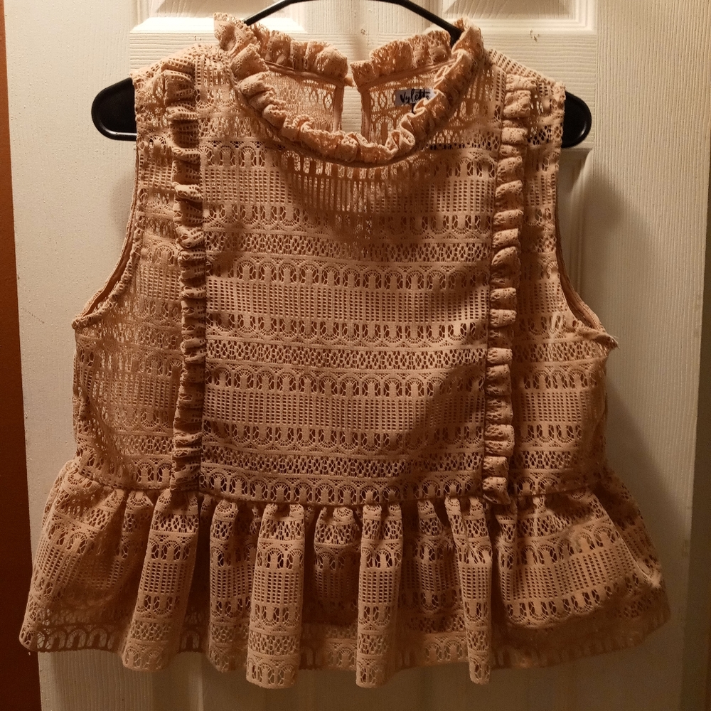 Pretty top